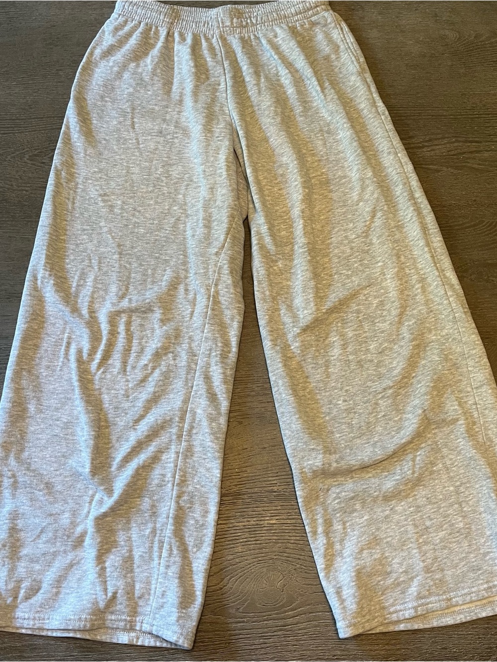 Heather Grey Women’s straight leg sweatpants